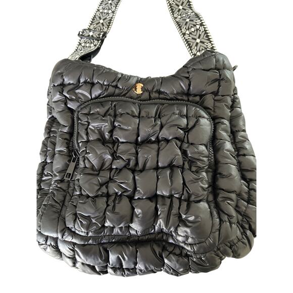 Simply Southern Black Puffer Cross Body Bag Print Strap NWT - Picture 4 of 13